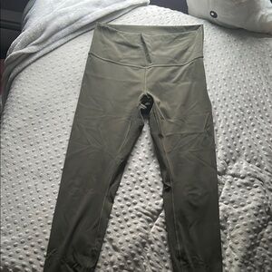Lululemon Dark Olive Wunder Under High-Rise Crop 23"
*Full-On Luxtreme
